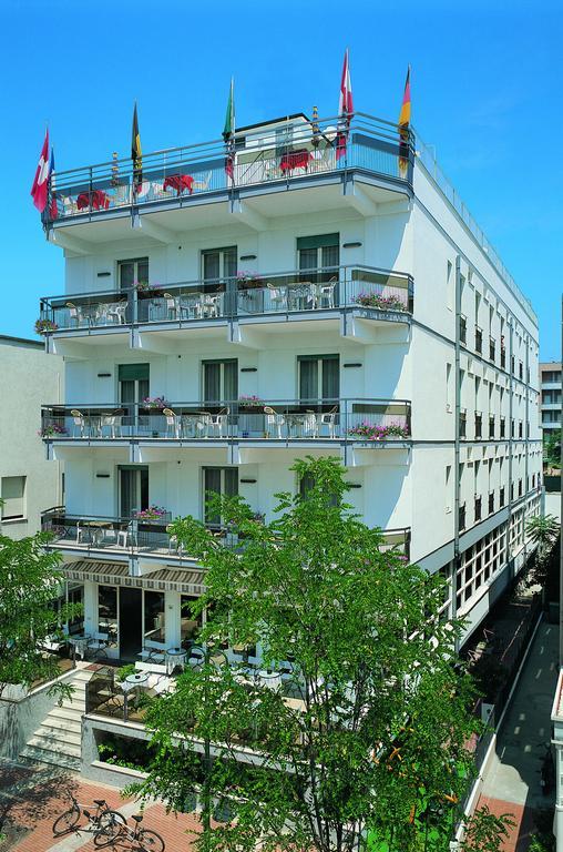 Hotel Major Cattolica Bagian luar foto