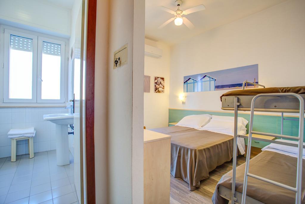 Hotel Major Cattolica Ruang foto