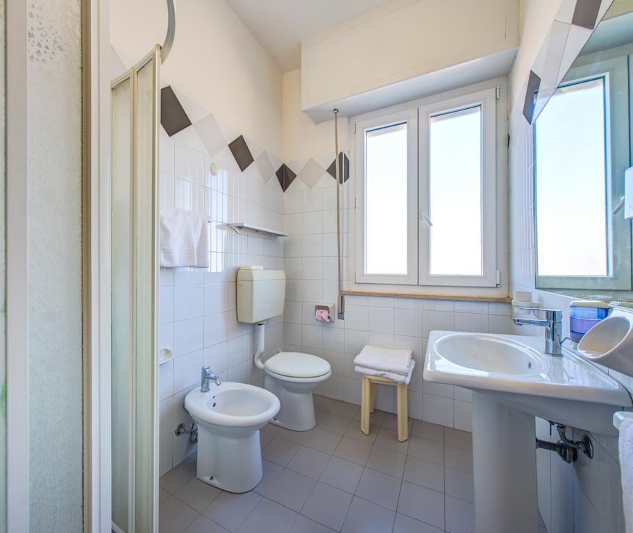 Hotel Major Cattolica Ruang foto